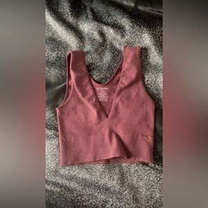 Low V-cut cropped tank.